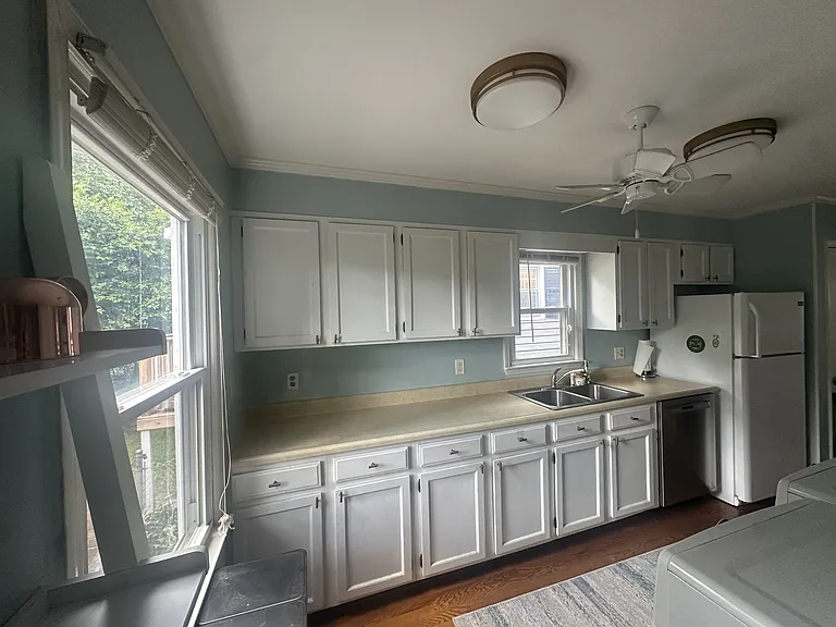 1719 Wheat St — Photo 16