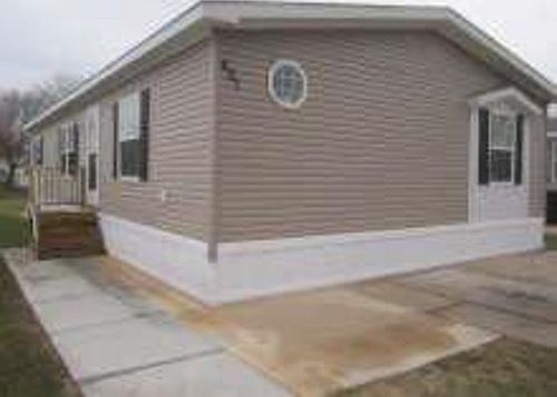 1st image of 451 Faraday Dr SE