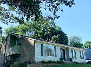 530 Park Ridge Dr, Munroe Falls, OH 44262