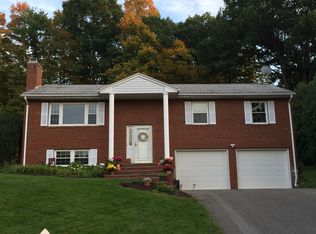 99 Hummingbird Dr, Berlin, CT 06037