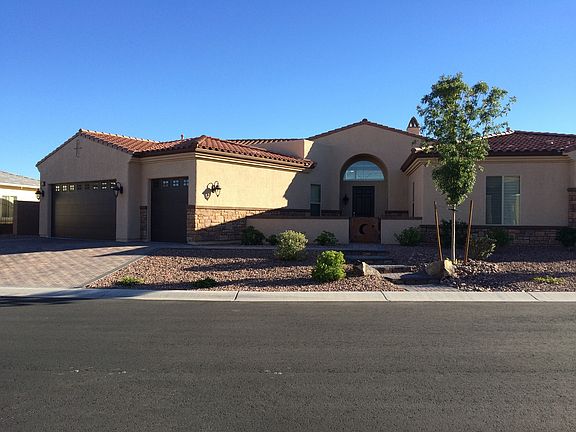 2nd image of 7583 Corvina Ave