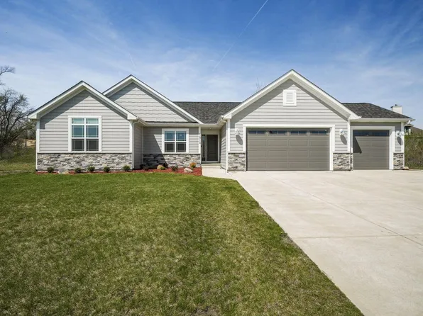 1013 Meadow View COURT, Twin Lakes, WI 53181