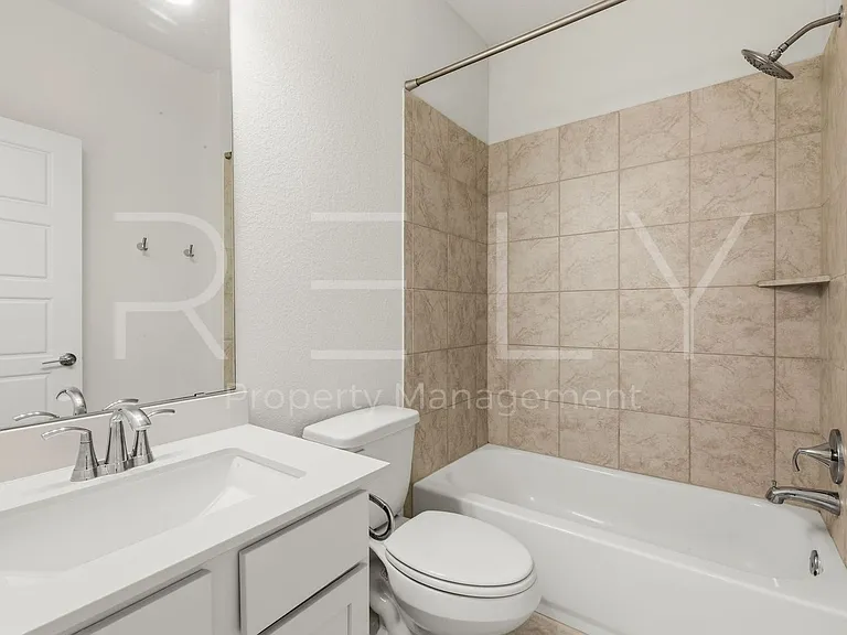 11202 Gadsen Ln #67 — Photo 35