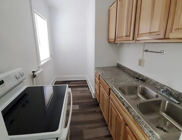3407 1st Ave N #10 — Photo 5