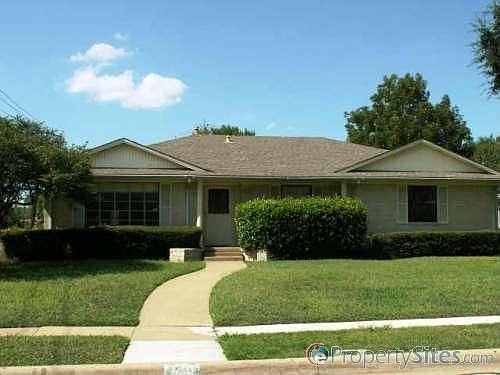 1st image of 1410 Seminole Dr