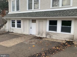 624-626 N York Rd, Willow Grove, PA 19090