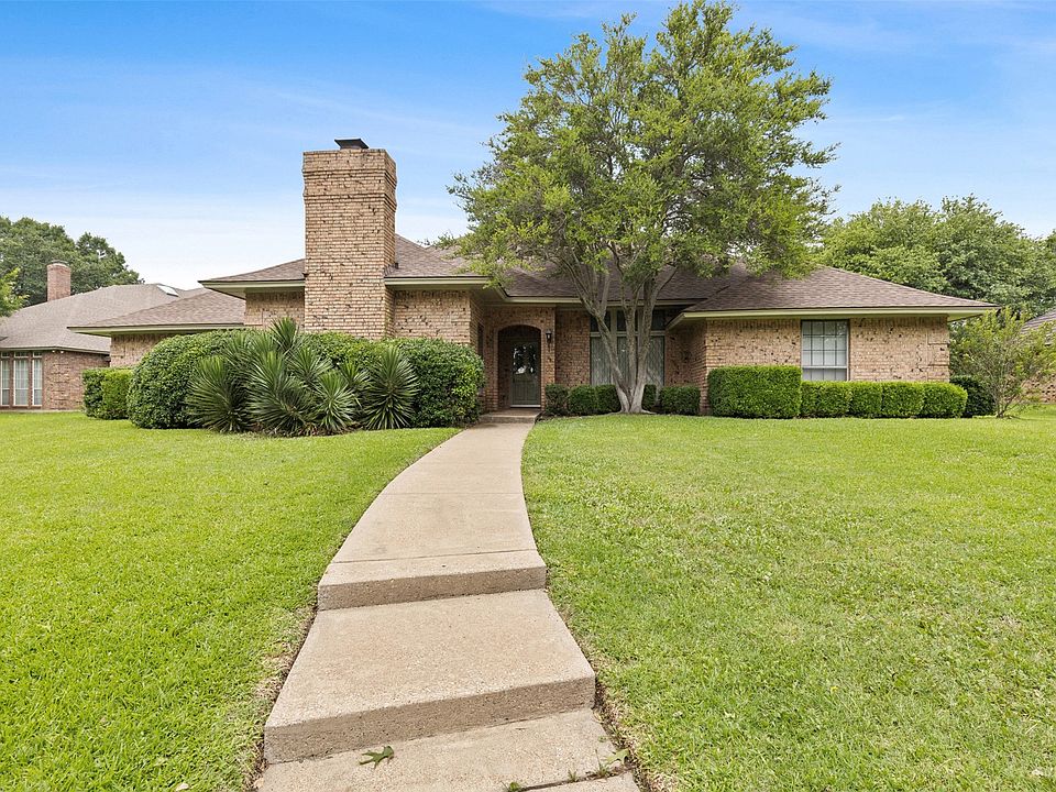 1st image of 7104 Bettis Dr