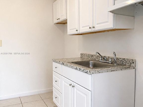 4th image of 2183 NW 91st St