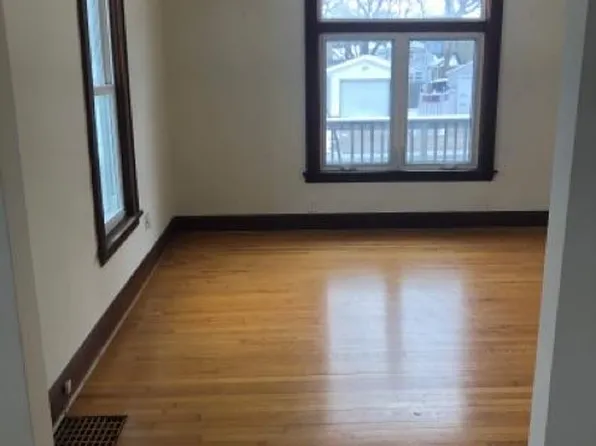 629 Ottawa Ave #1, Saint Paul, MN 55107