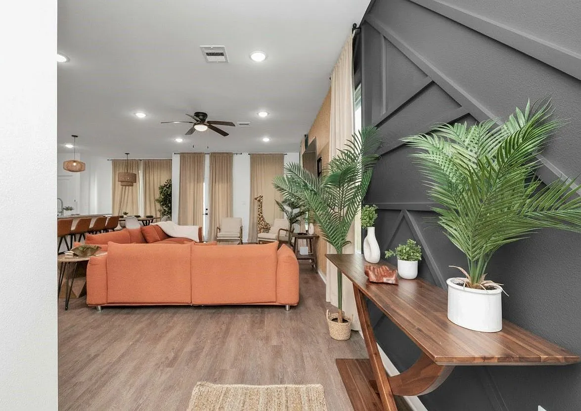 3 bed, 2.5 bath, 1871 sqft, $2,775 — Photo 1