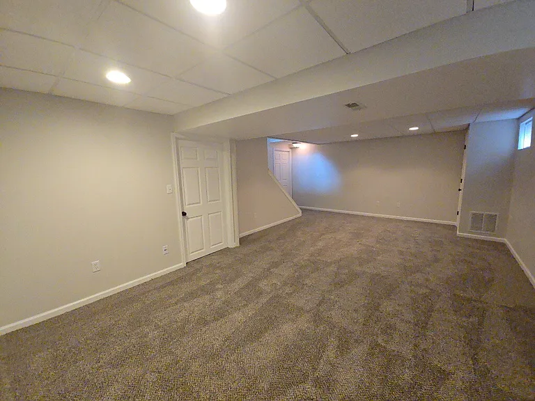 3054 Granny Smith Ln — Photo 35