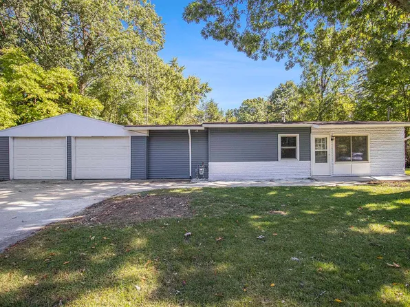 54290 Northwood Dr, Elkhart, IN 46514