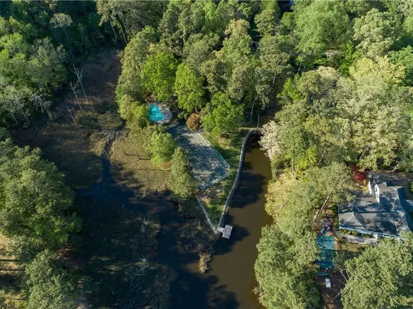 1605 Bluecher Ct, Virginia Beach, VA 23454