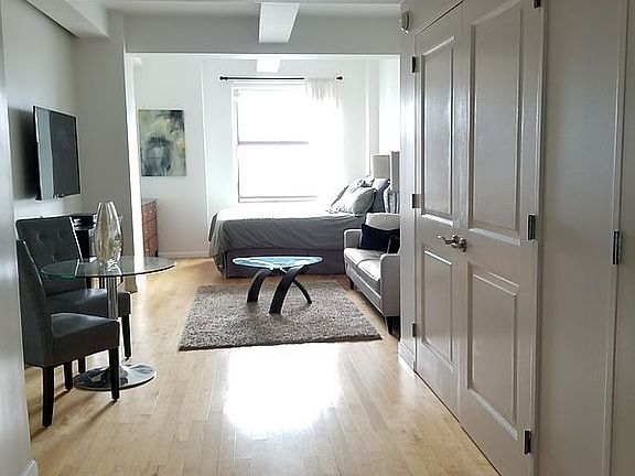 3rd image of 20 West St APT 35C