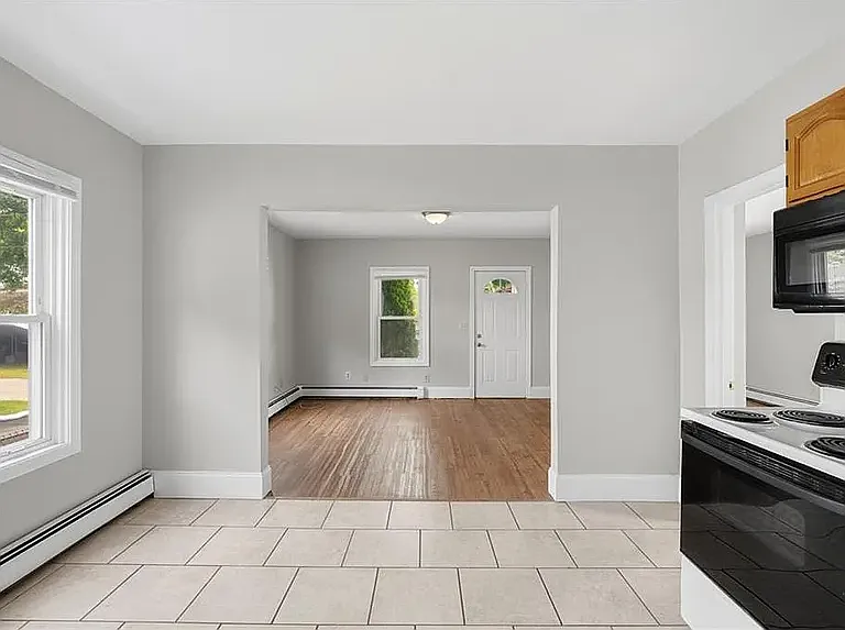 15 Jodoin St #1 — Photo 9