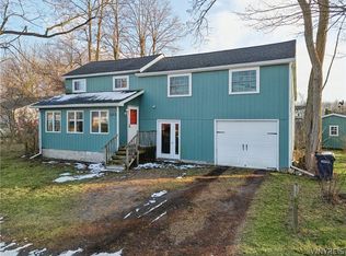 664 Back St, Corfu, NY 14036