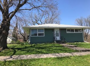 410 Elm St, Riverside, IA 52327