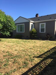 1044 Lord Ave, Cottage Grove, OR, 97424