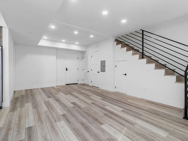3632 Keystone Ave #303 — Photo 17