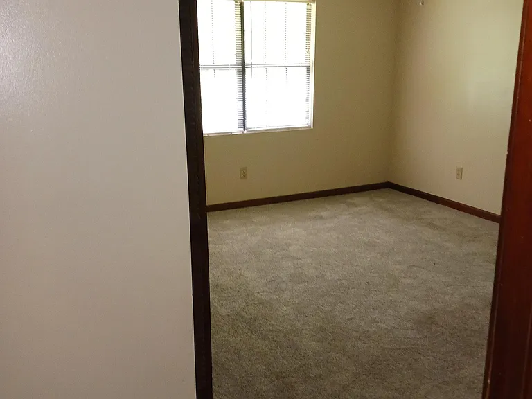 395 Santa Fe Trl — Photo 13