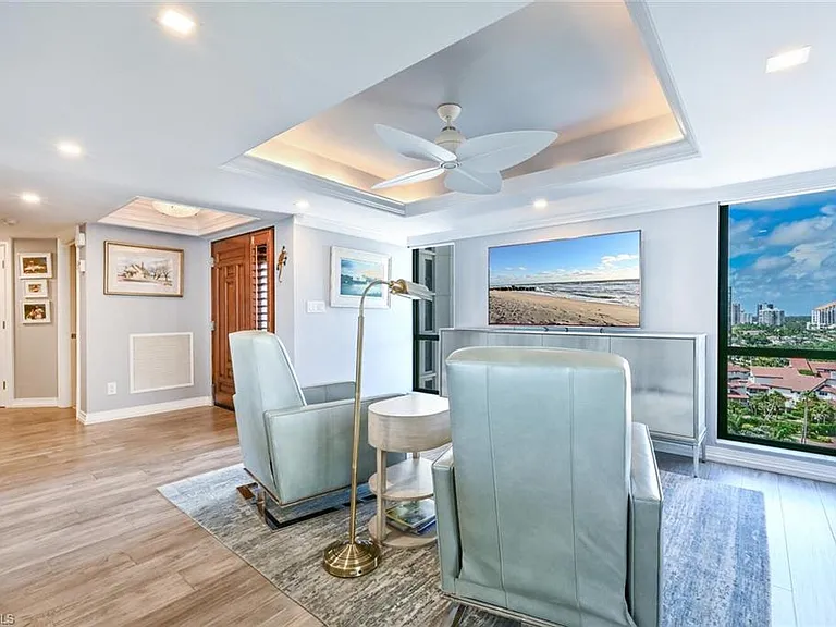 4551 Gulf Shore Blvd N #1406 — Photo 19