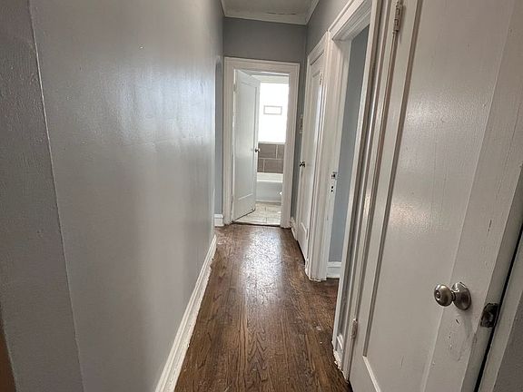 5th image of 8004 S Eberhart Ave #8010-3B