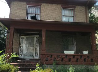 682 S 38th St, Louisville, KY 40211