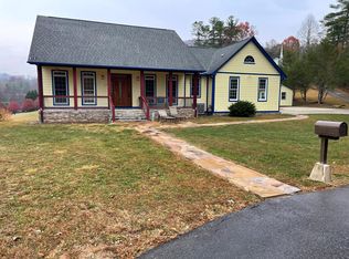 125 Ivy Meadows Dr #A, Weaverville, NC 28787