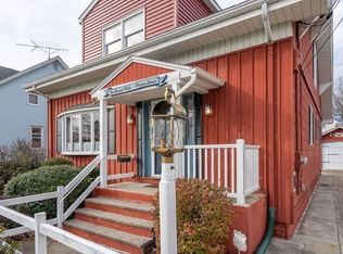 130 Rimmon Ave, Chicopee, MA 01013