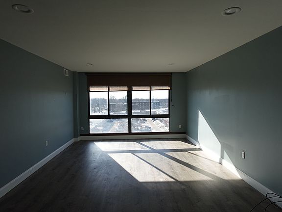 2nd image of 7600 E Roosevelt Blvd Unit 810