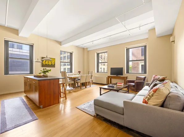 365 Bridge Street image 3 of 14