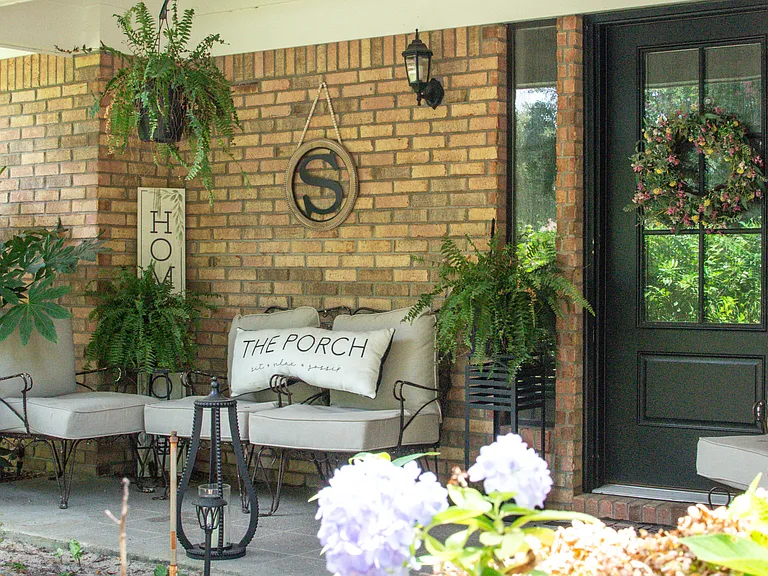 202 Windward Way — Photo 2