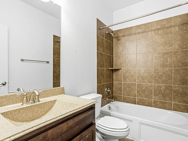 11901 Summer Springs Dr — Photo 6