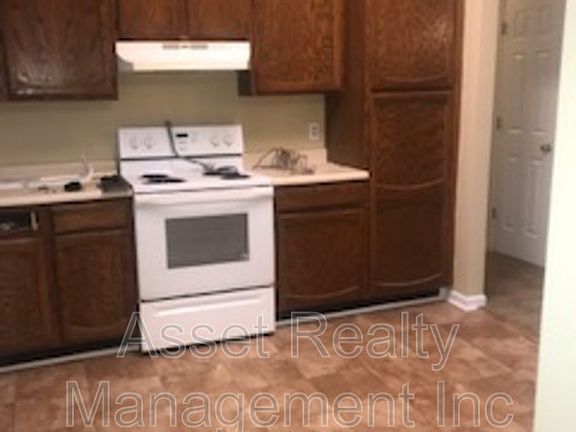 2nd image of 5101 Garden Meadow Dr