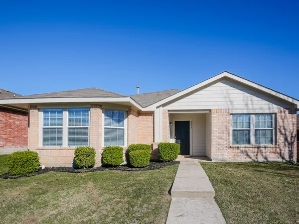 2217 Midbury Dr, Lancaster, TX 75134