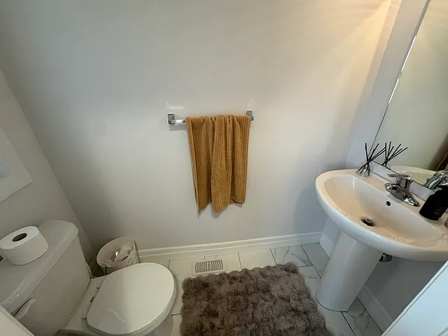 861 Edinburgh Dr — Photo 22