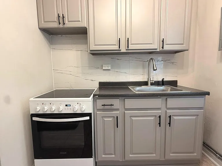 909 E Lake Ave #2 — Photo 11