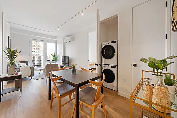 Rented by Carroll Development Leasing LLC | media 3