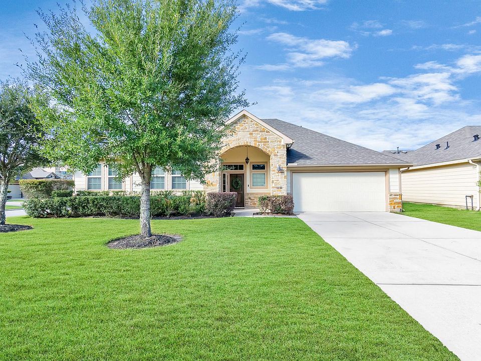 1st image of 22303 Sundance Creek Ln
