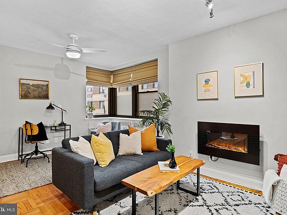 2nd image of 2601 Pennsylvania Ave APT 205