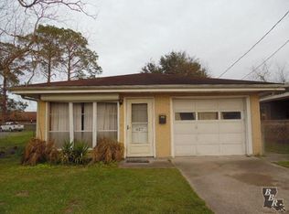 627 Saint Charles St, Thibodaux, LA 70301