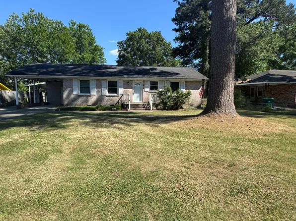 1038 W Sherwood Dr, Sumter, SC 29153