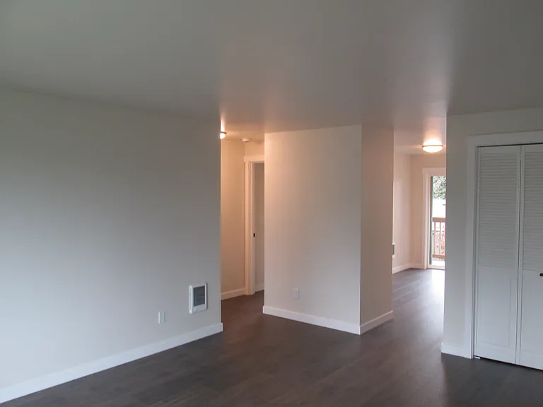 330 N Pine St #C — Photo 11