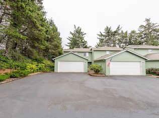 96 NW 33rd Pl UNIT A, Newport, OR 97365
