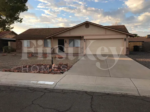 8923 W Harmont Dr, Peoria, AZ 85345