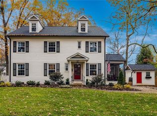 310 Ridgeway Dr, Greensboro, NC 27403