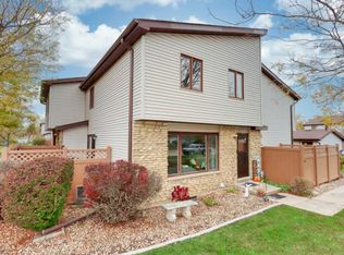 235 E Woodlawn Rd #235, New Lenox, IL 60451