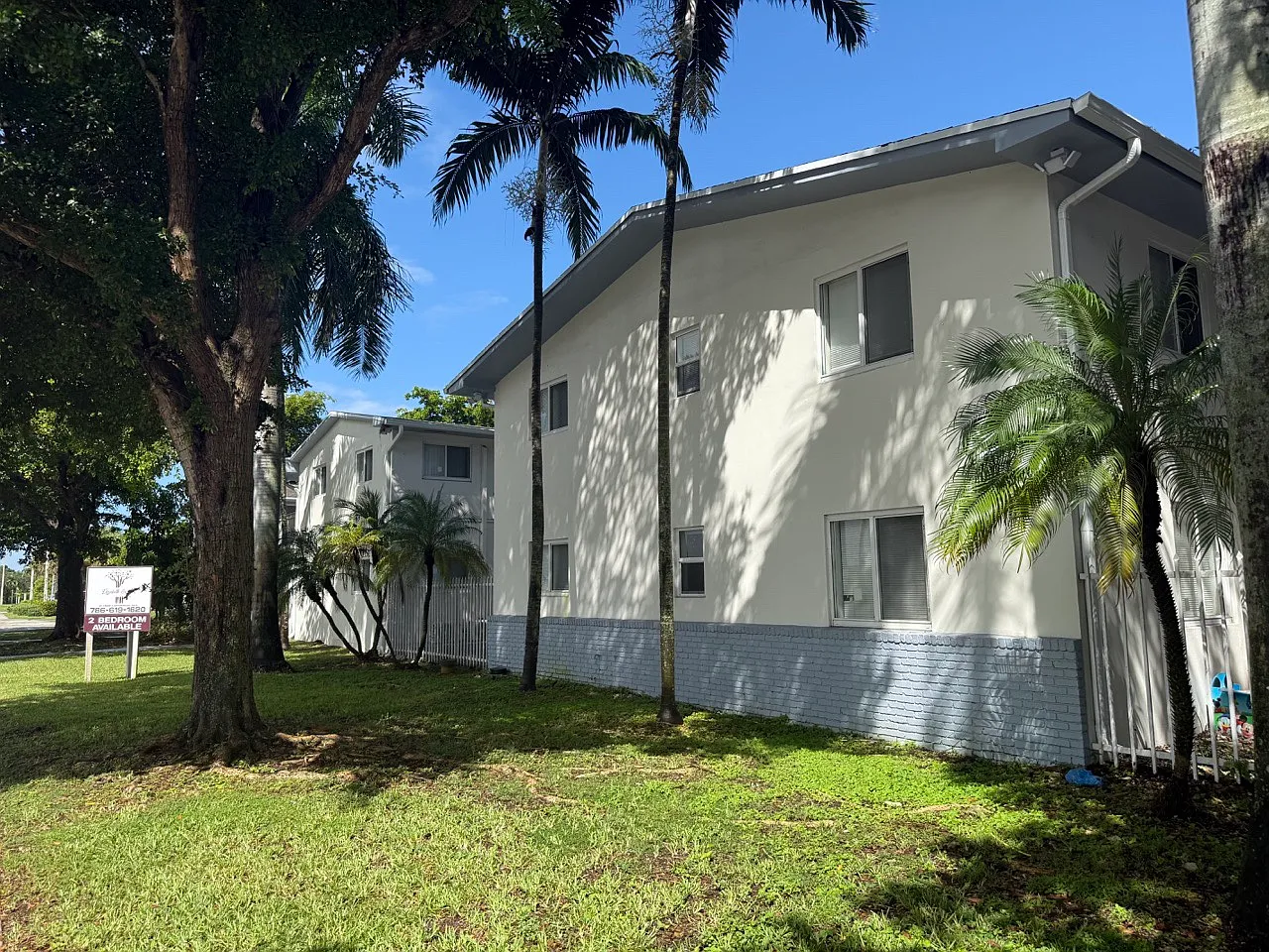 1 bed, 700 sqft, $1,550 — Photo 2