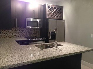 18314 NW 68th Ave APT N, Hialeah, FL 33015
