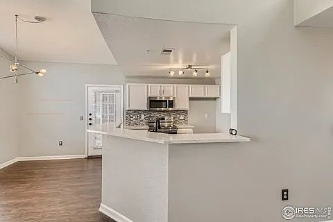 5th image of 7440 S Blackhawk St Unit 15208